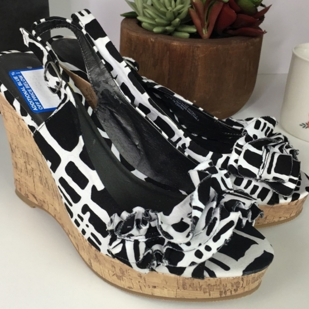 Madden Girl Klenn Wedge Shoes